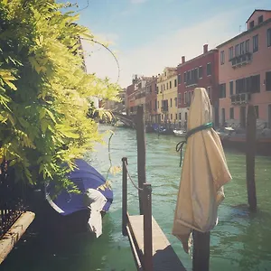 Apartment Ca' Zora - Contemporary & Barock House Venedig
