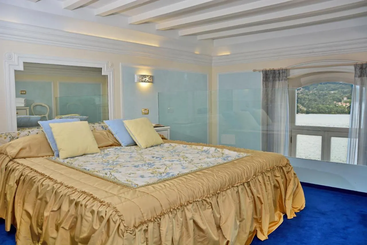 Grand Hotel Cadenabbia 4*,  Italy